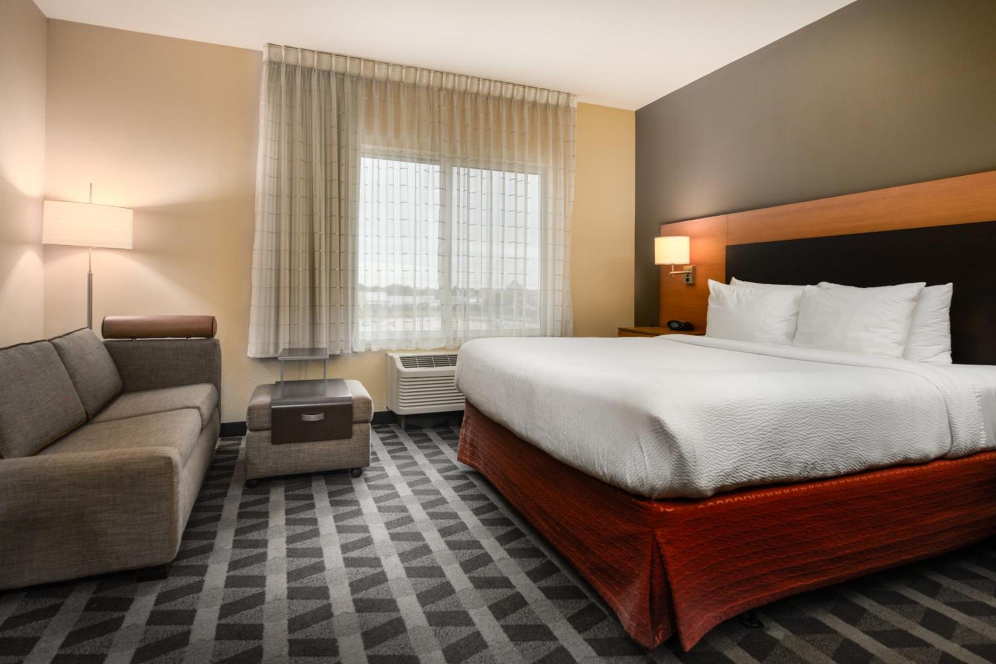 Towneplace Suites By Marriott Cleveland Exteriör bild